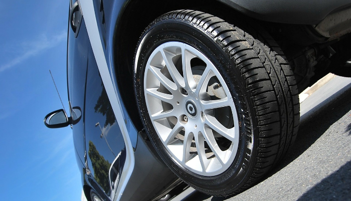 Neumático de un coche